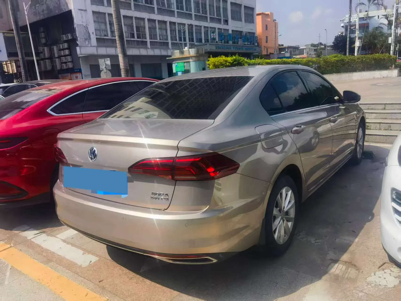 2020 VOLKSWAGEN BORA thumbnail 3