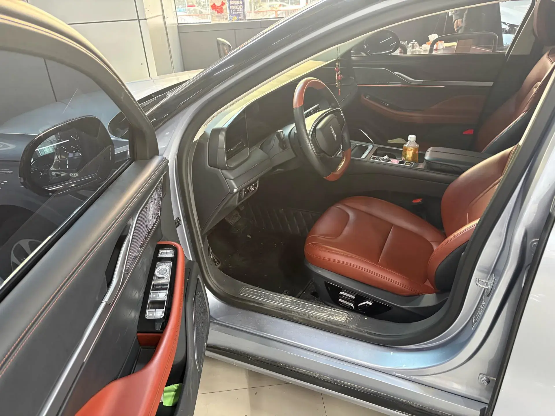 2022 LINCOLN Z thumbnail 2