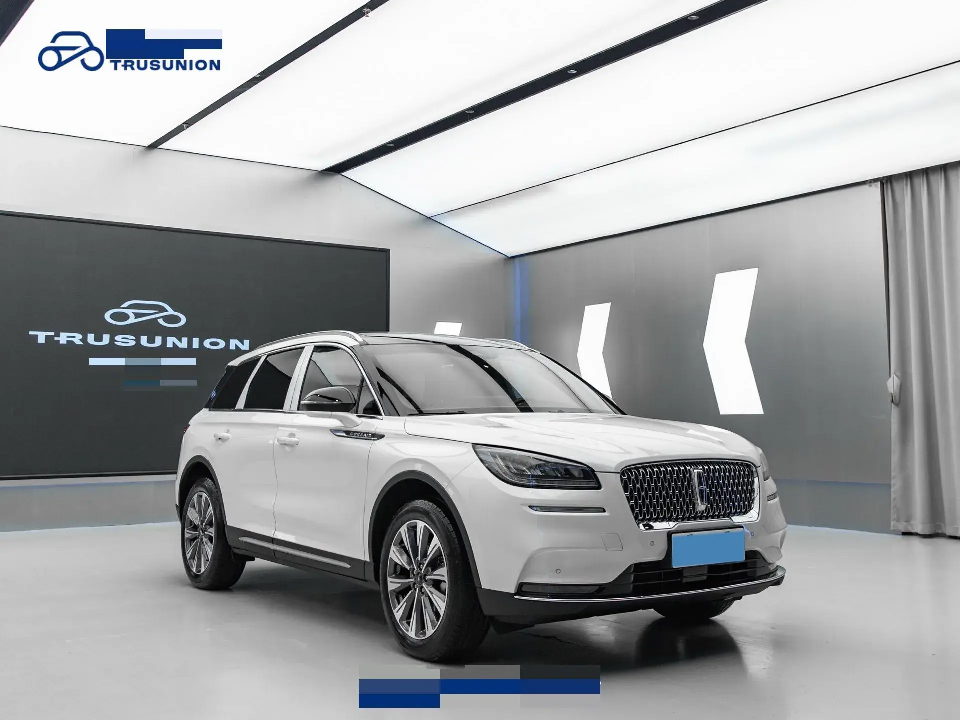 2022 LINCOLN CORSAIR thumbnail 3