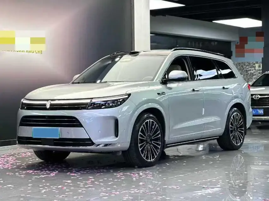 2024 AITO AITO view 1