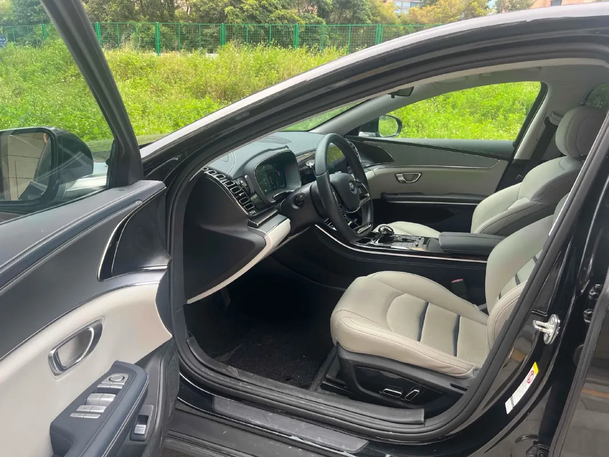 2021 BYD e9 BEV 64.8KWH,autocango,china used car exporter,china ev exporter,chinese used car exporter,chinese used ev exporter