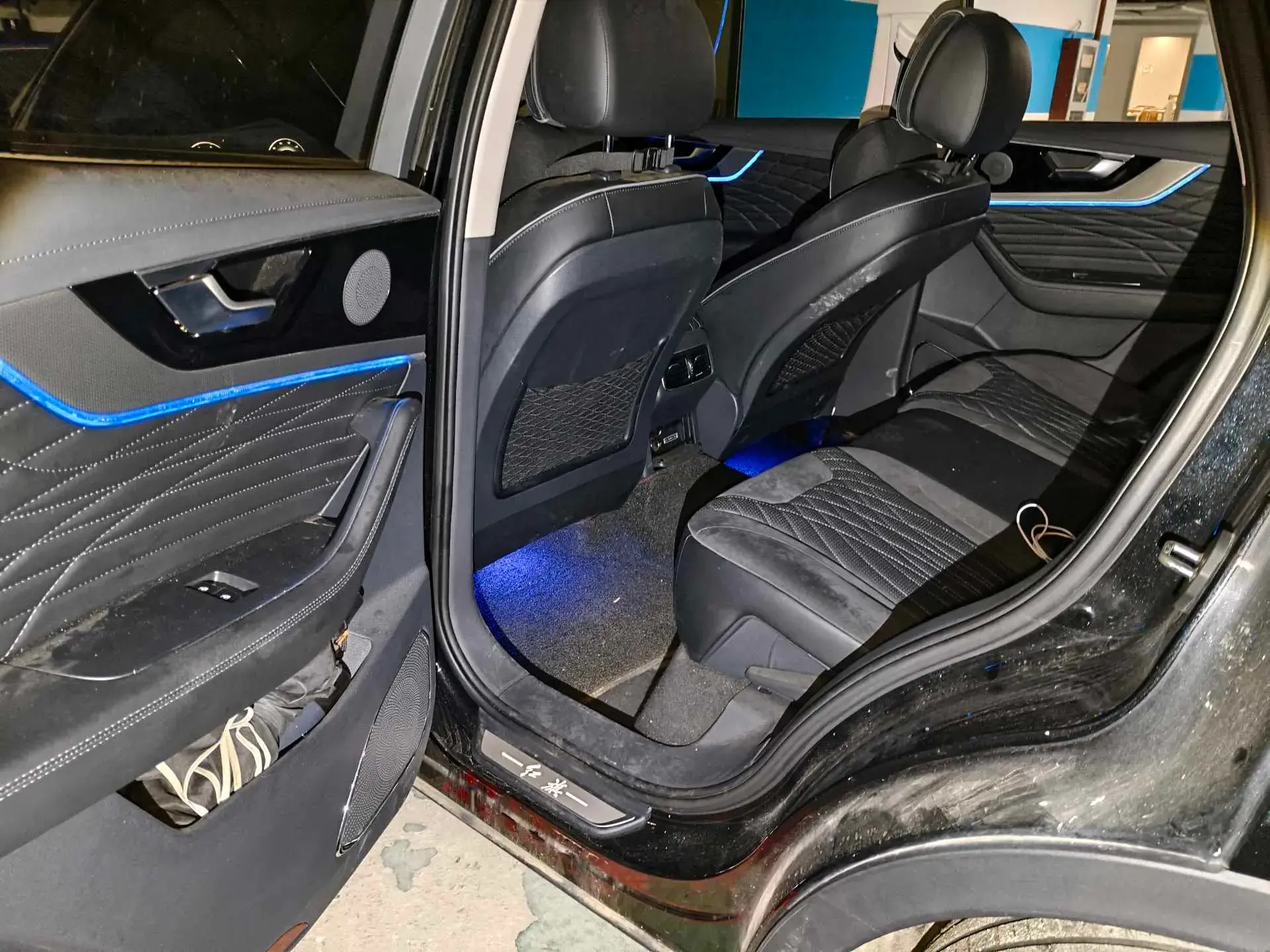 2022 HONGQI HS5 thumbnail 4