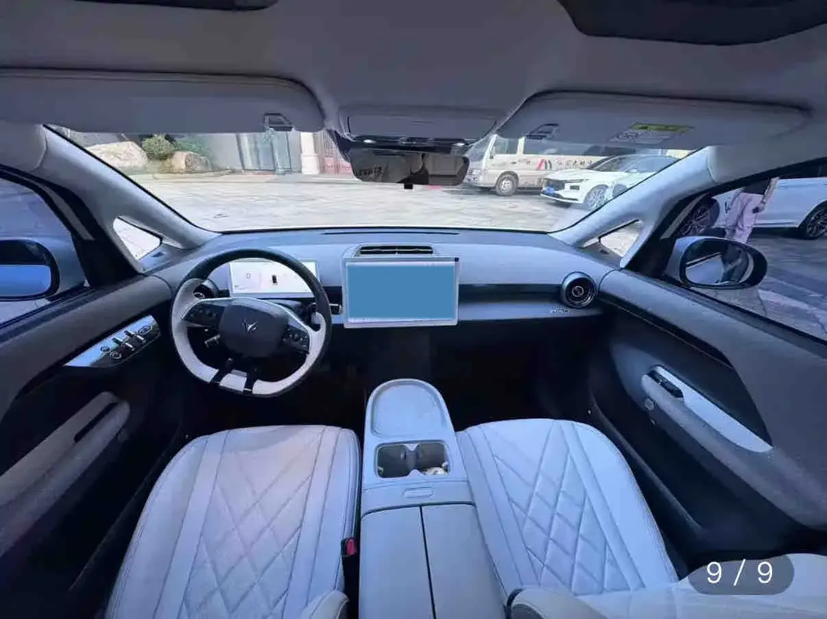 2023 ARCFOX KAOLA thumbnail 4