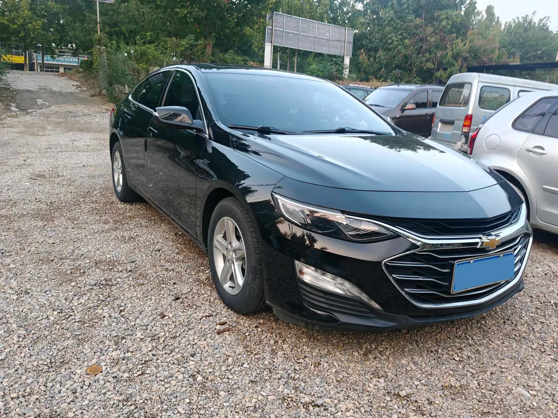 2021 CHEVROLET MALIBU thumbnail 3