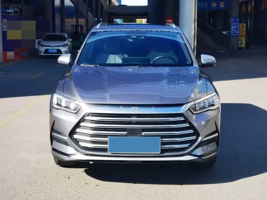 2022 BYD SONG thumbnail 2