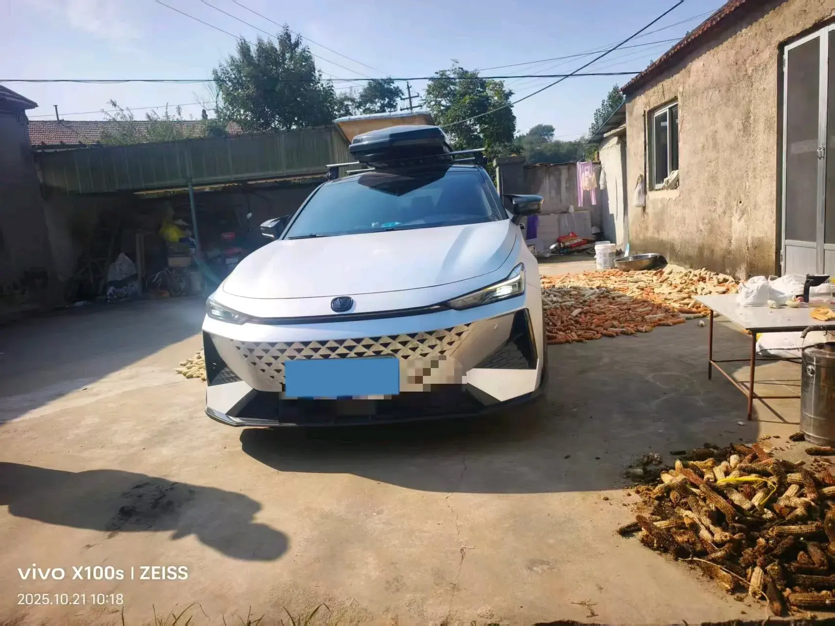 2024 CHANGAN UNI-V thumbnail 2