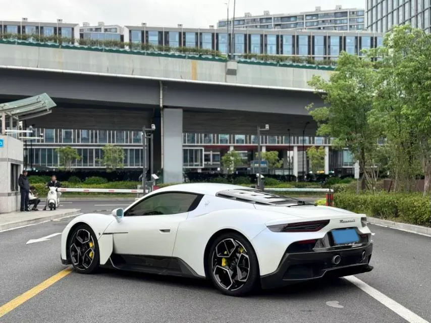 2020 Maserati MC20 3.0T 630HP V6 8DCT,autocango,china used car exporter,china ev exporter,chinese used car exporter,chinese used ev exporter