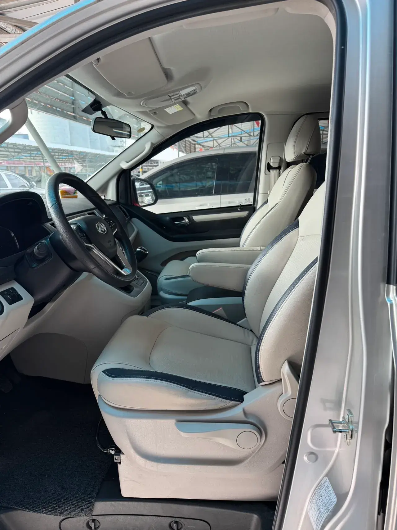 2021 MAXUS G10 thumbnail 4