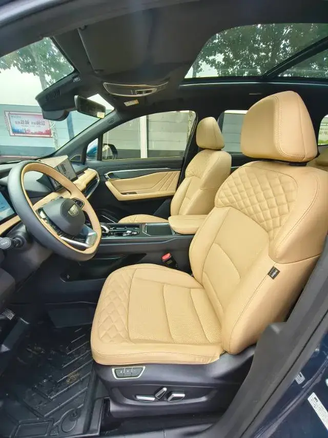 2023 GEELY STARRAY thumbnail 4