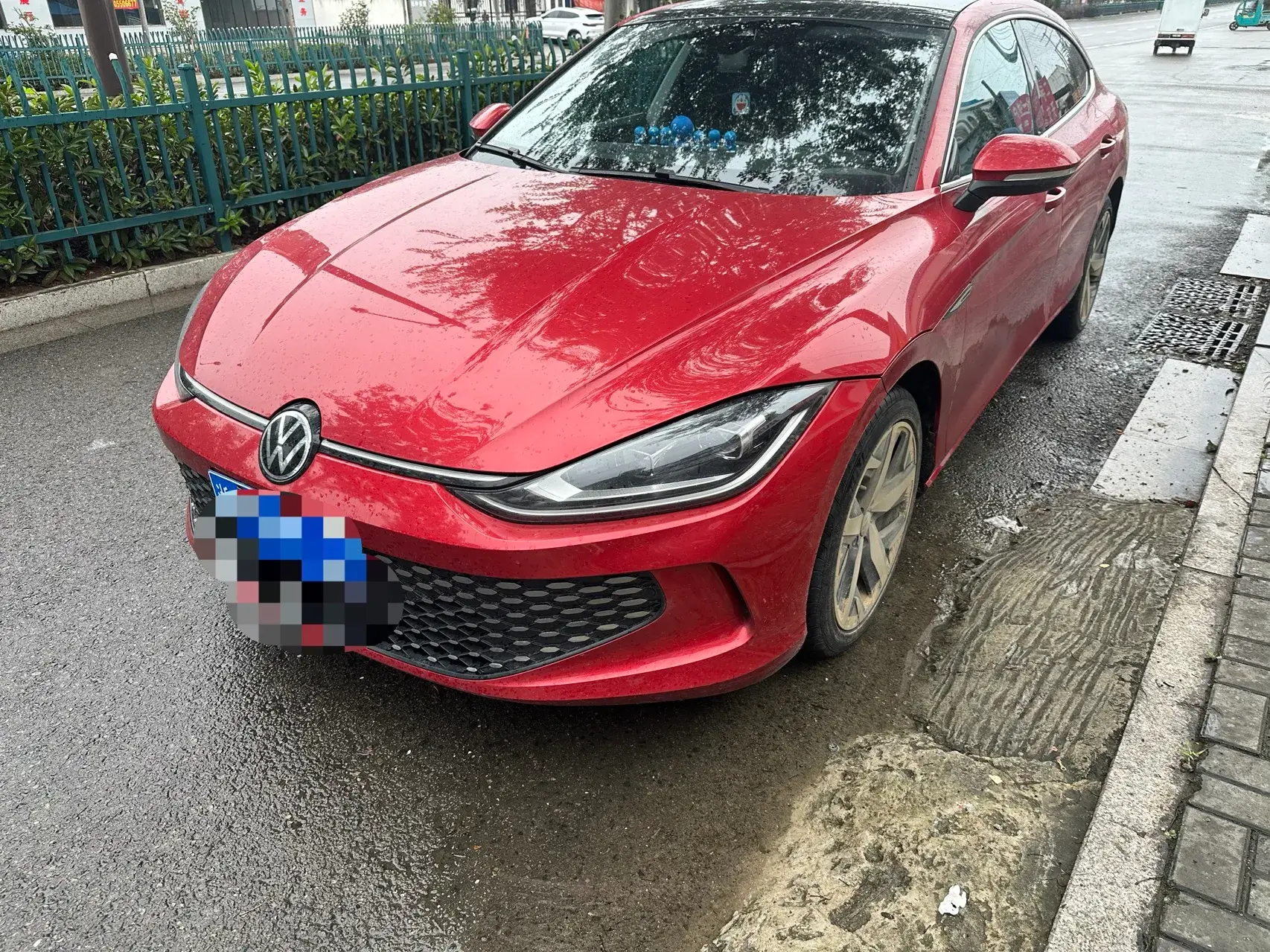 2023 VOLKSWAGEN LAMANDO view 1