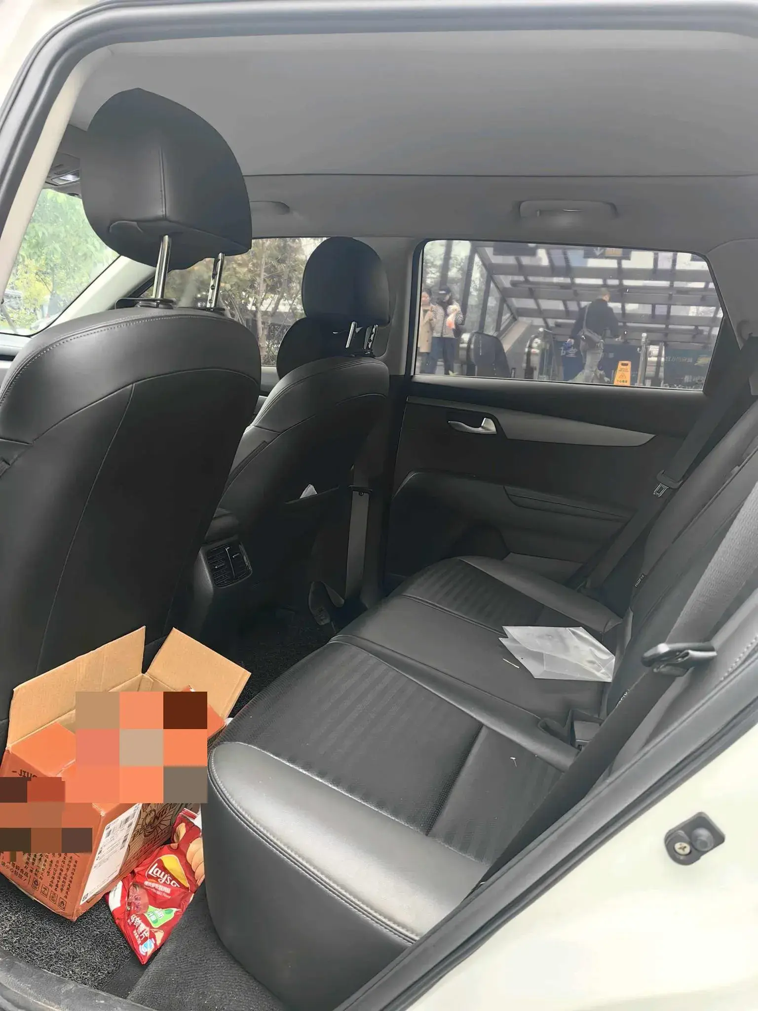 2018 KIA SPORTAGE thumbnail 4