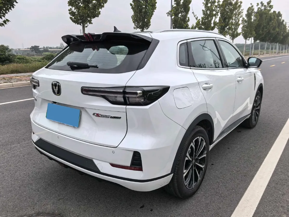 2025 ChangAn CS55PLUS PHEV 1.5L 98HP L4 E-CVT PHEV,autocango,china used car exporter,china ev exporter,chinese used car exporter,chinese used ev exporter