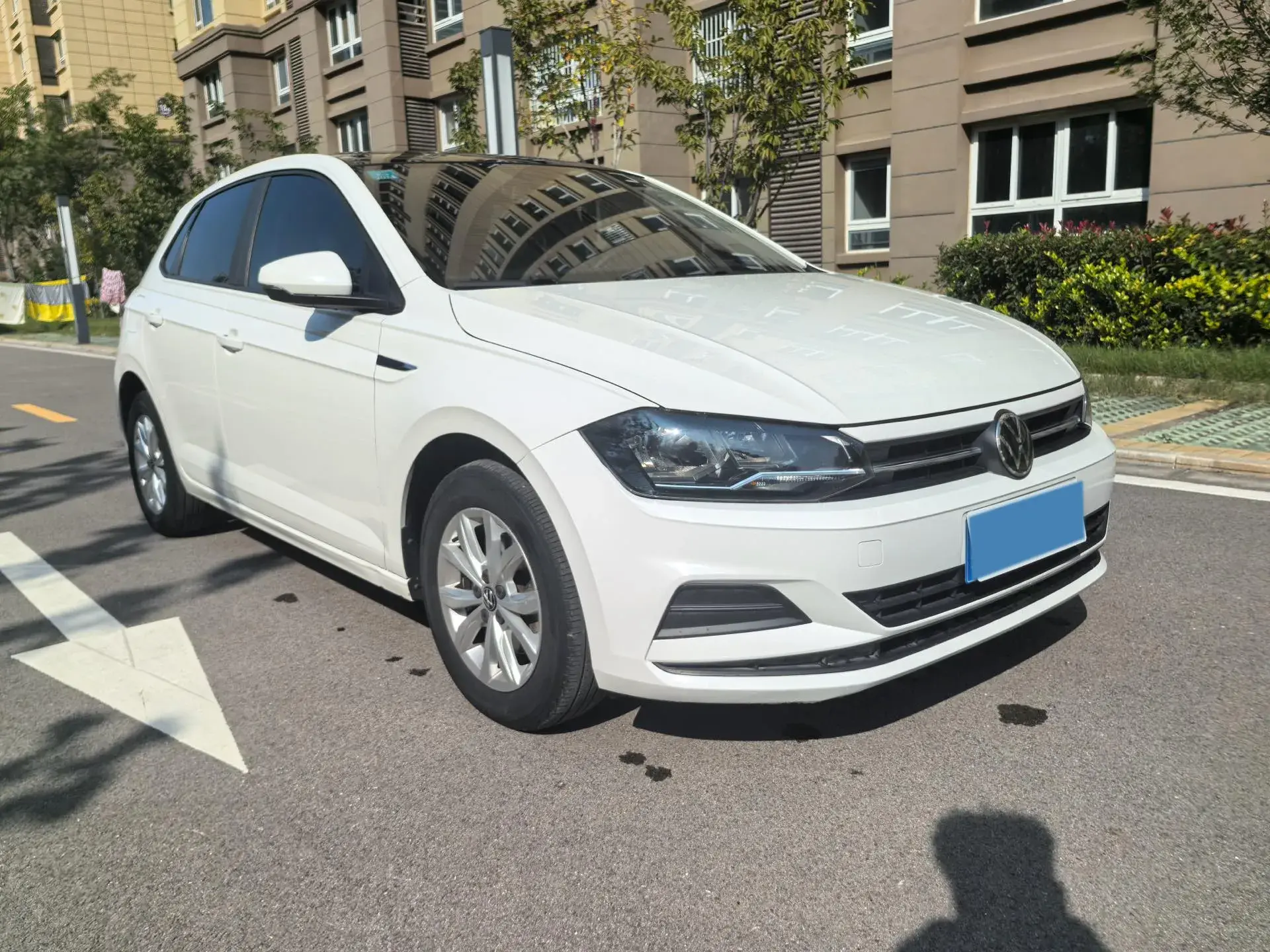 2021 VOLKSWAGEN POLO thumbnail 3