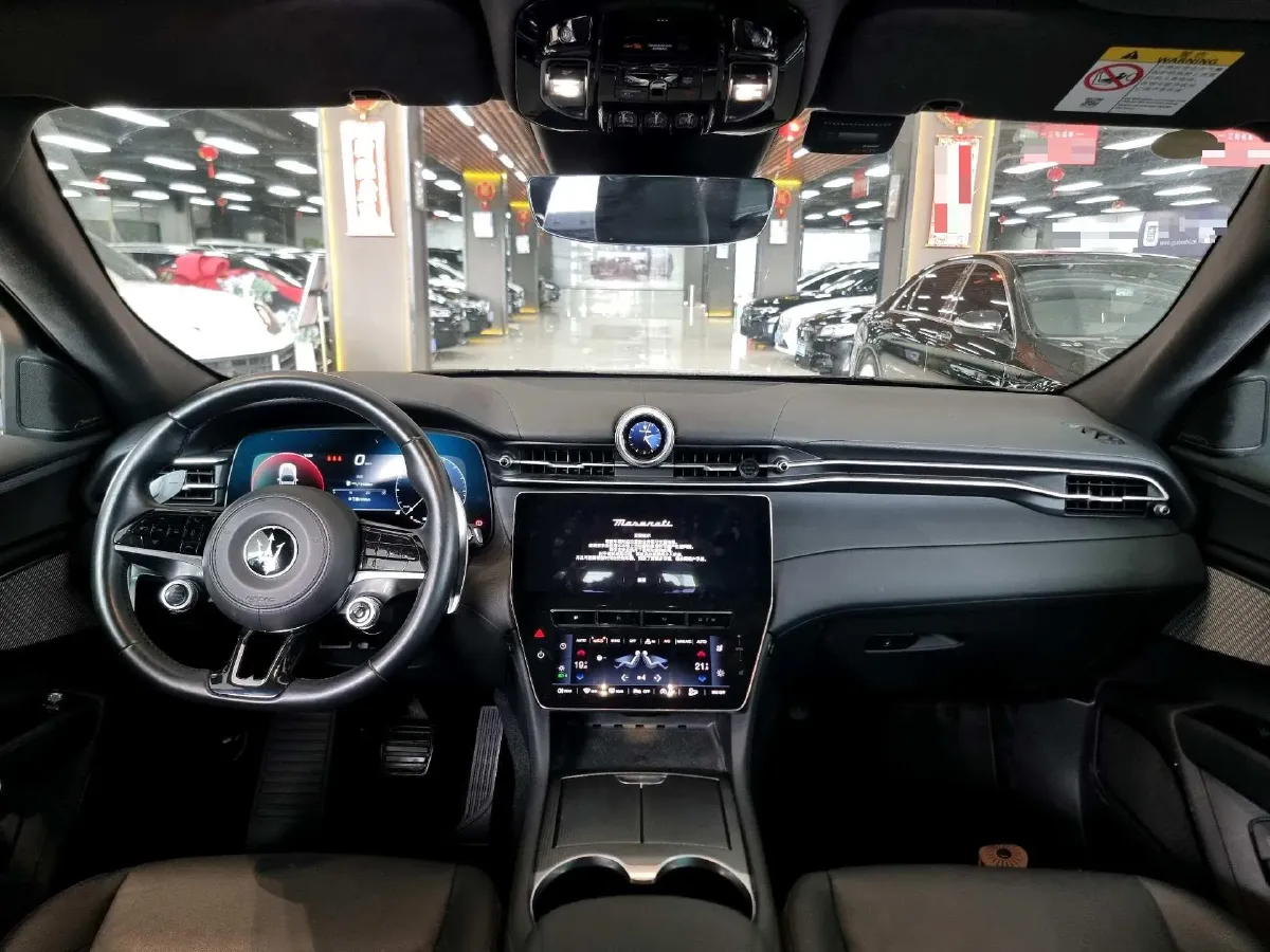 2023 Maserati Grecale 2.0T 300HP L4 8AT,autocango,china used car exporter,china ev exporter,chinese used car exporter,chinese used ev exporter