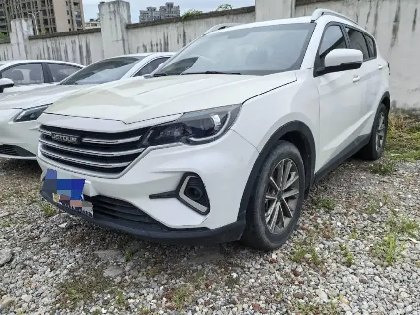 2021 JETOUR X70M view 1