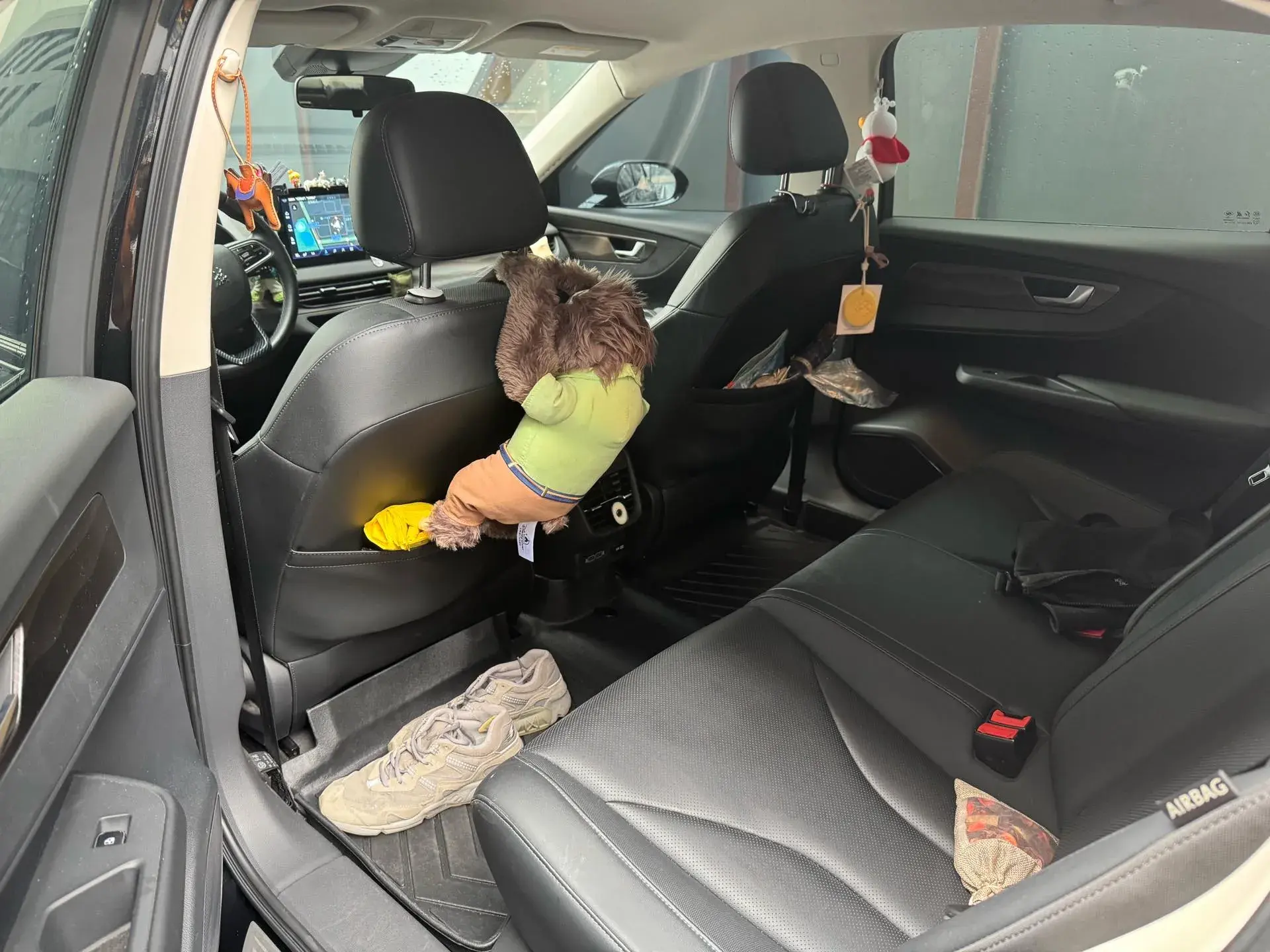 2021 HONGQI E-QM5 thumbnail 4