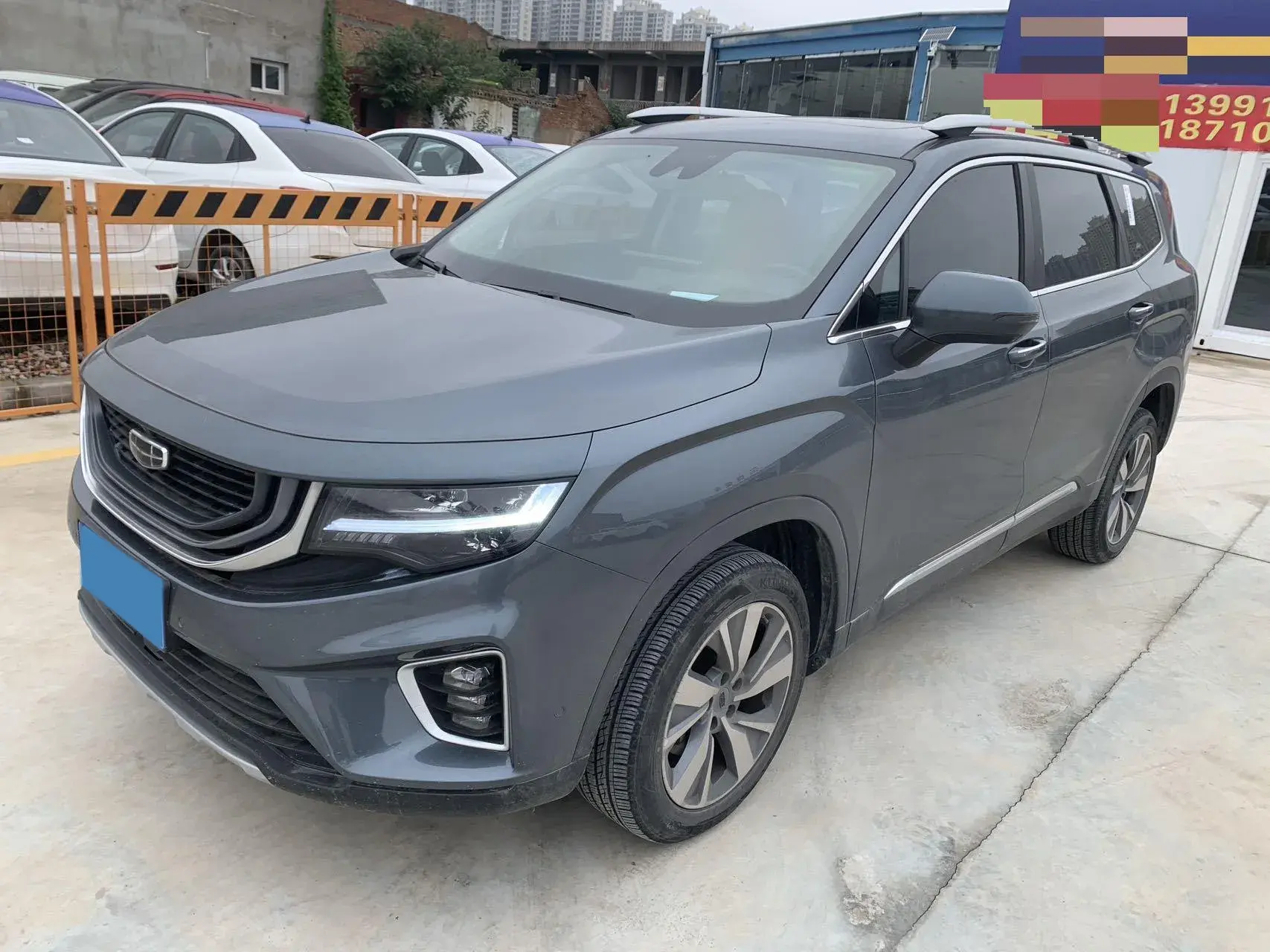 2020 GEELY OKAVANGO view 1