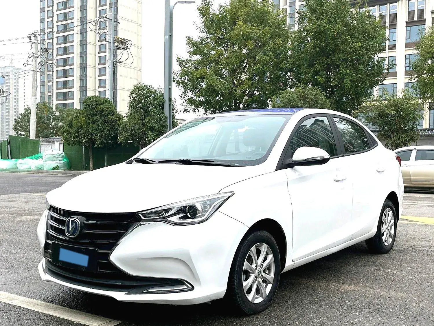 2019 CHANGAN ALSVIN view 1
