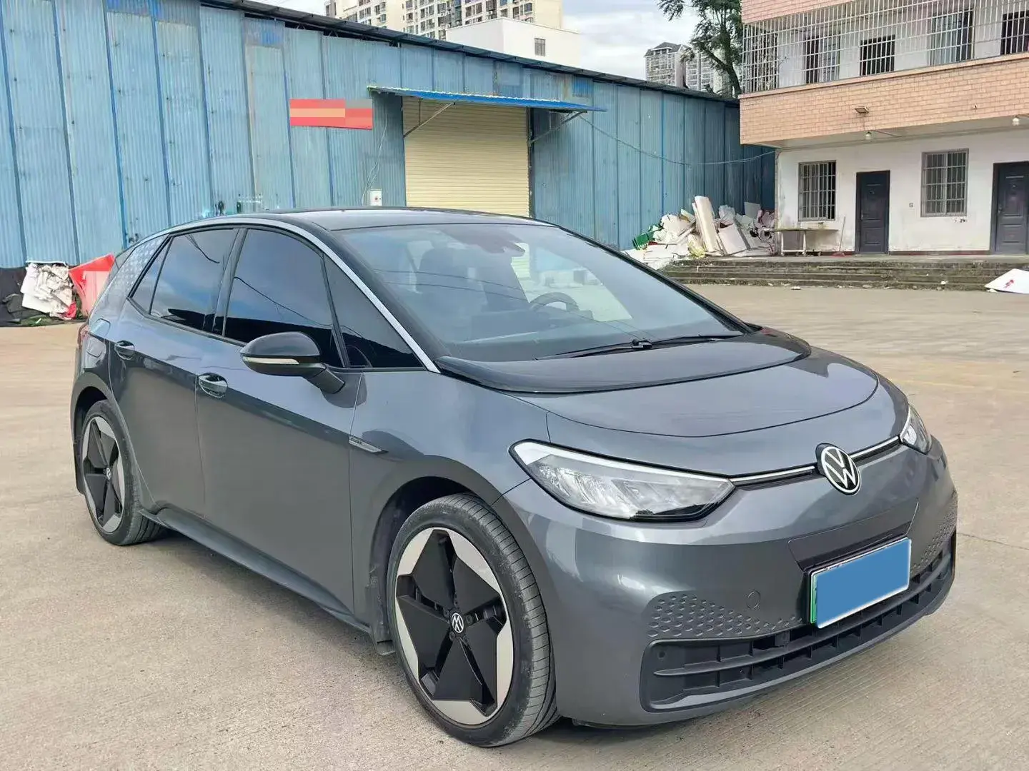 2023 VOLKSWAGEN ID.3 thumbnail 3