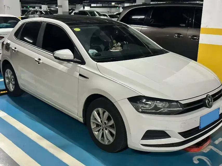 2019 VOLKSWAGEN POLO thumbnail 2