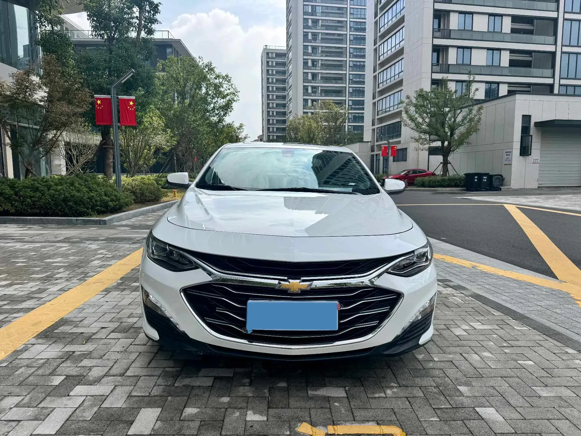 2022 CHEVROLET MALIBU thumbnail 2