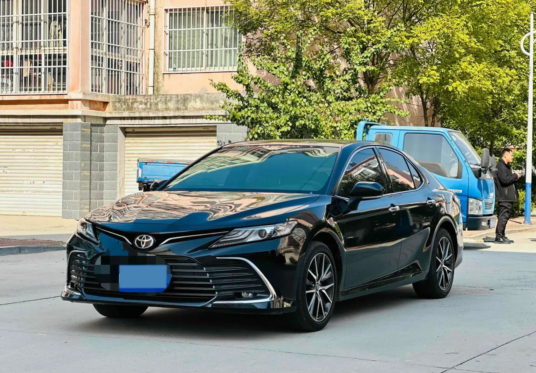 2021 TOYOTA CAMRY thumbnail 3