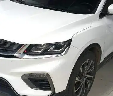 2019 GEELY COOLRAY thumbnail 4