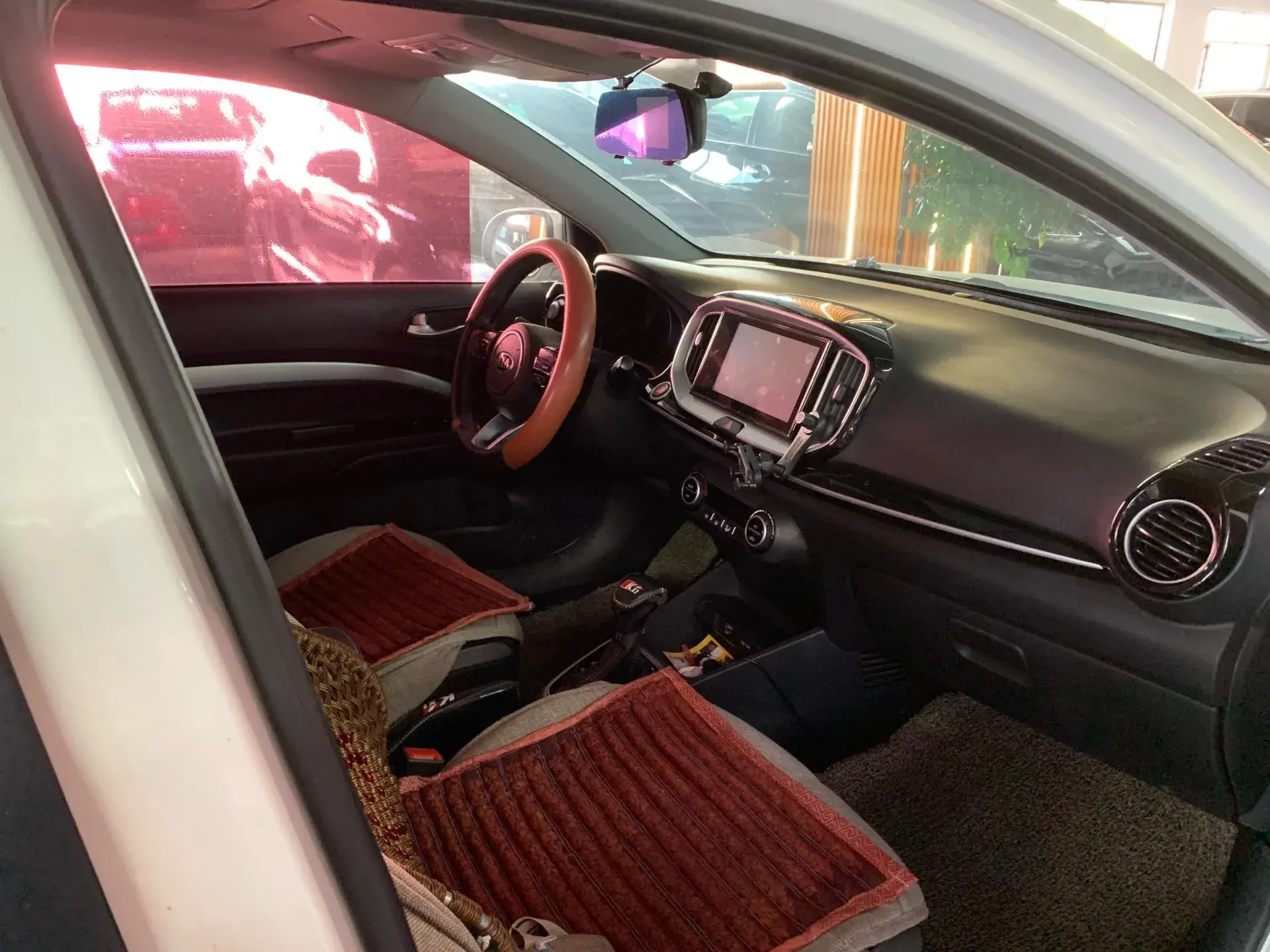 2019 KIA KX1 thumbnail 2