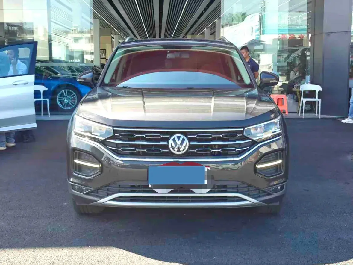 2019 VOLKSWAGEN TAYRON thumbnail 2