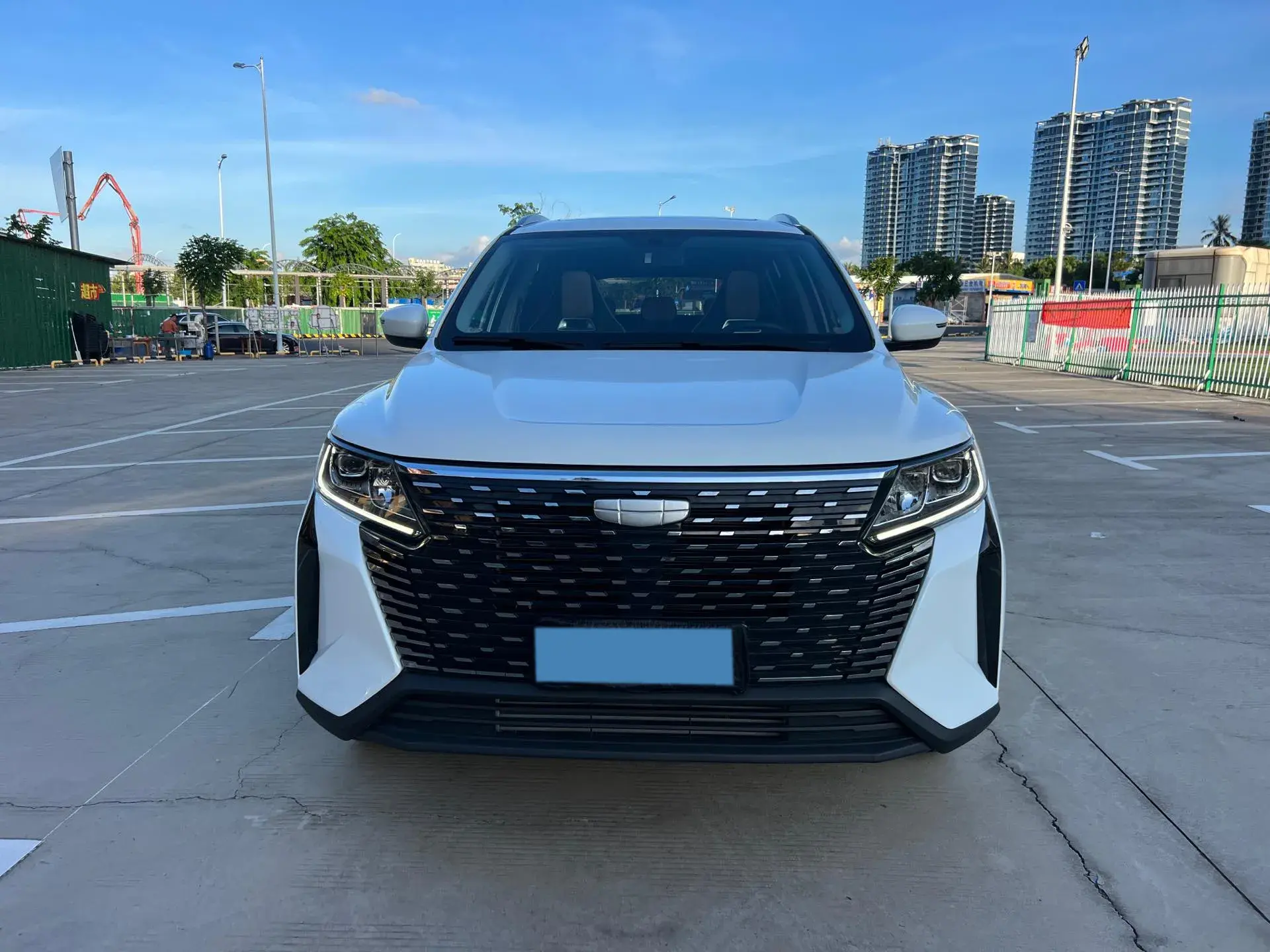 2024 GEELY OKAVANGOPRO thumbnail 2