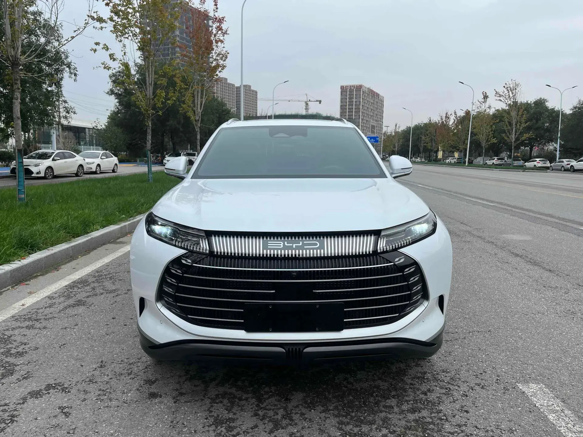 2023 BYD FRIGATE thumbnail 2