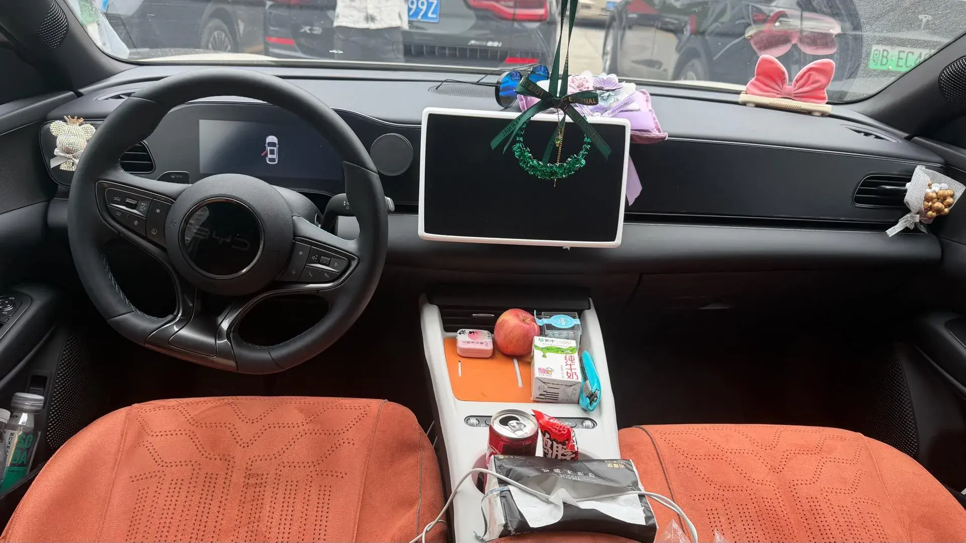 2025 BYD SEAL thumbnail 4