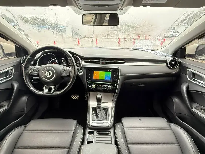 2019 MG MG6 thumbnail 4