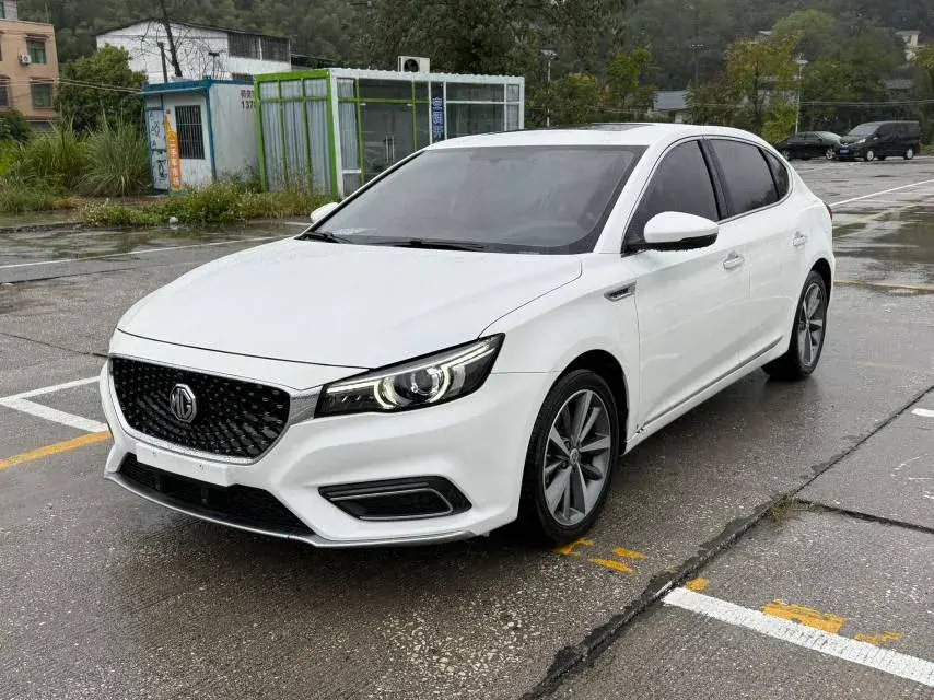2019 MG MG6 view 1