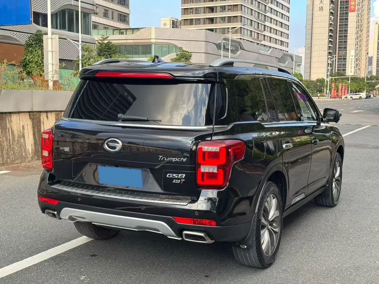 2017 GAC TRUMPCHI thumbnail 3