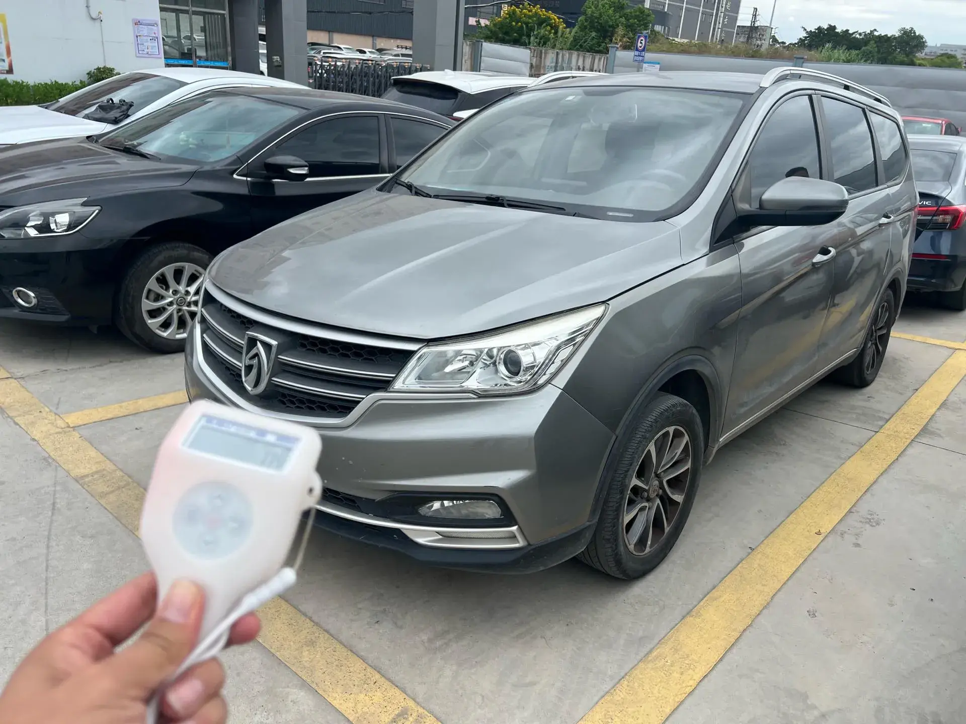 2019 BAOJUN 730 view 1