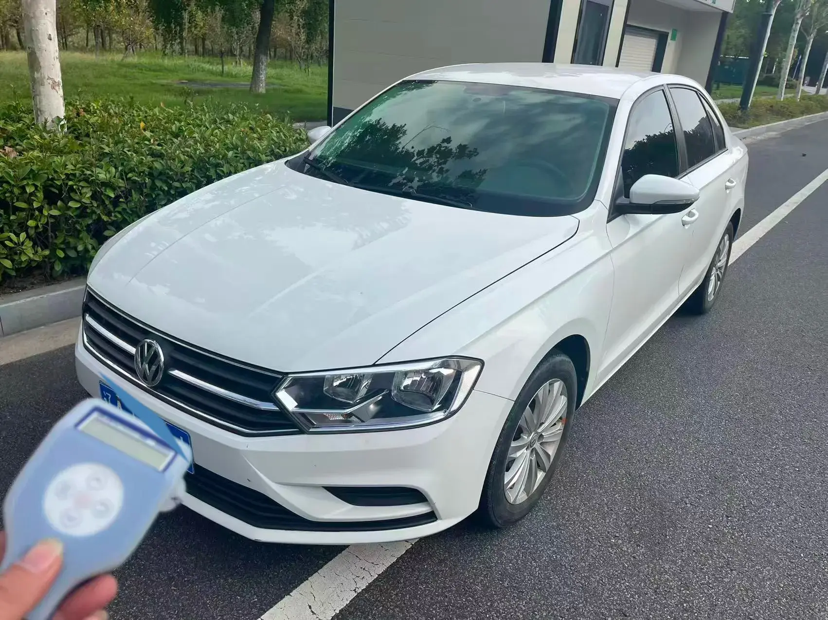 2019 VOLKSWAGEN BORA view 1