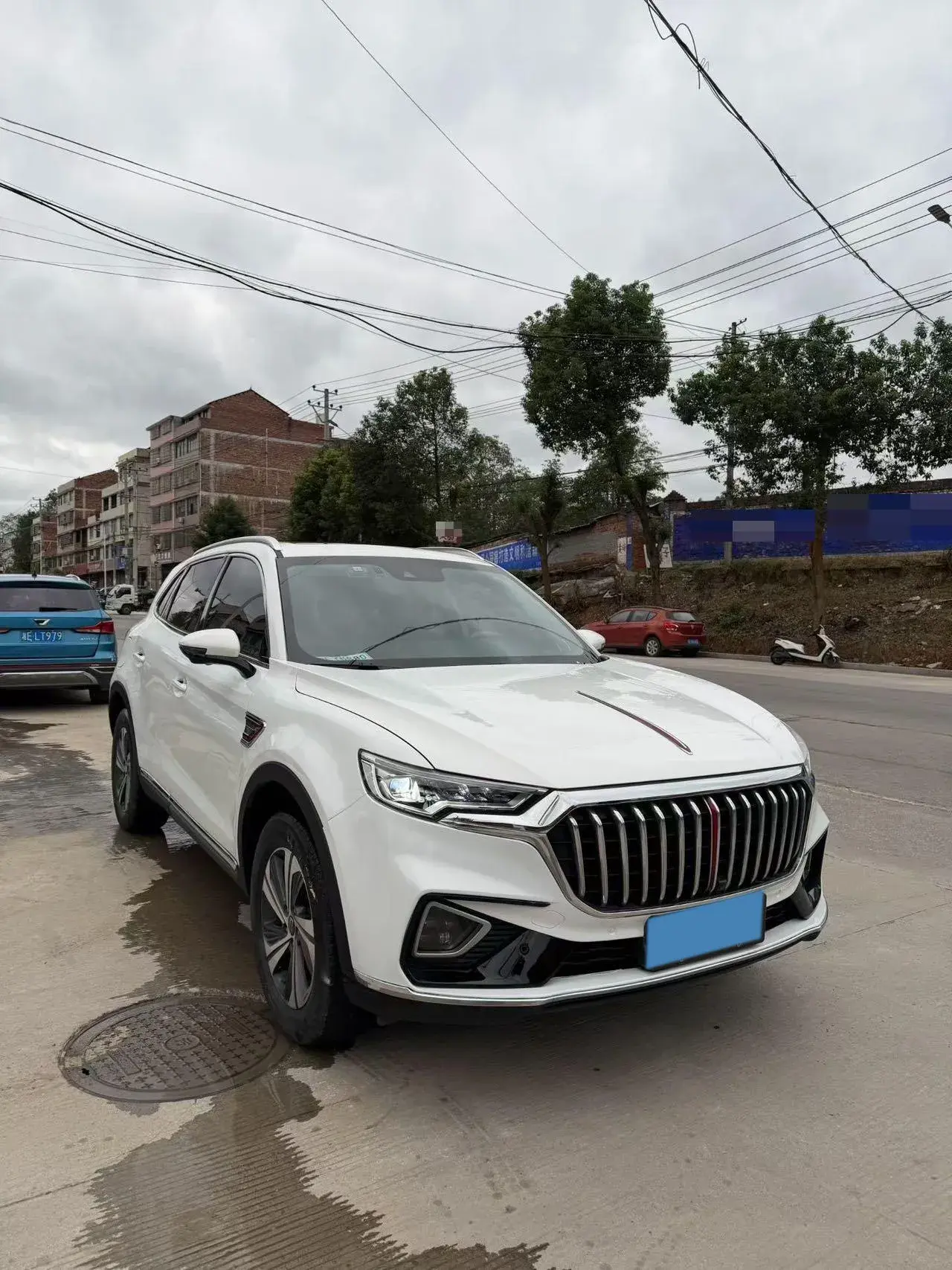 2019 HONGQI HS5 thumbnail 2