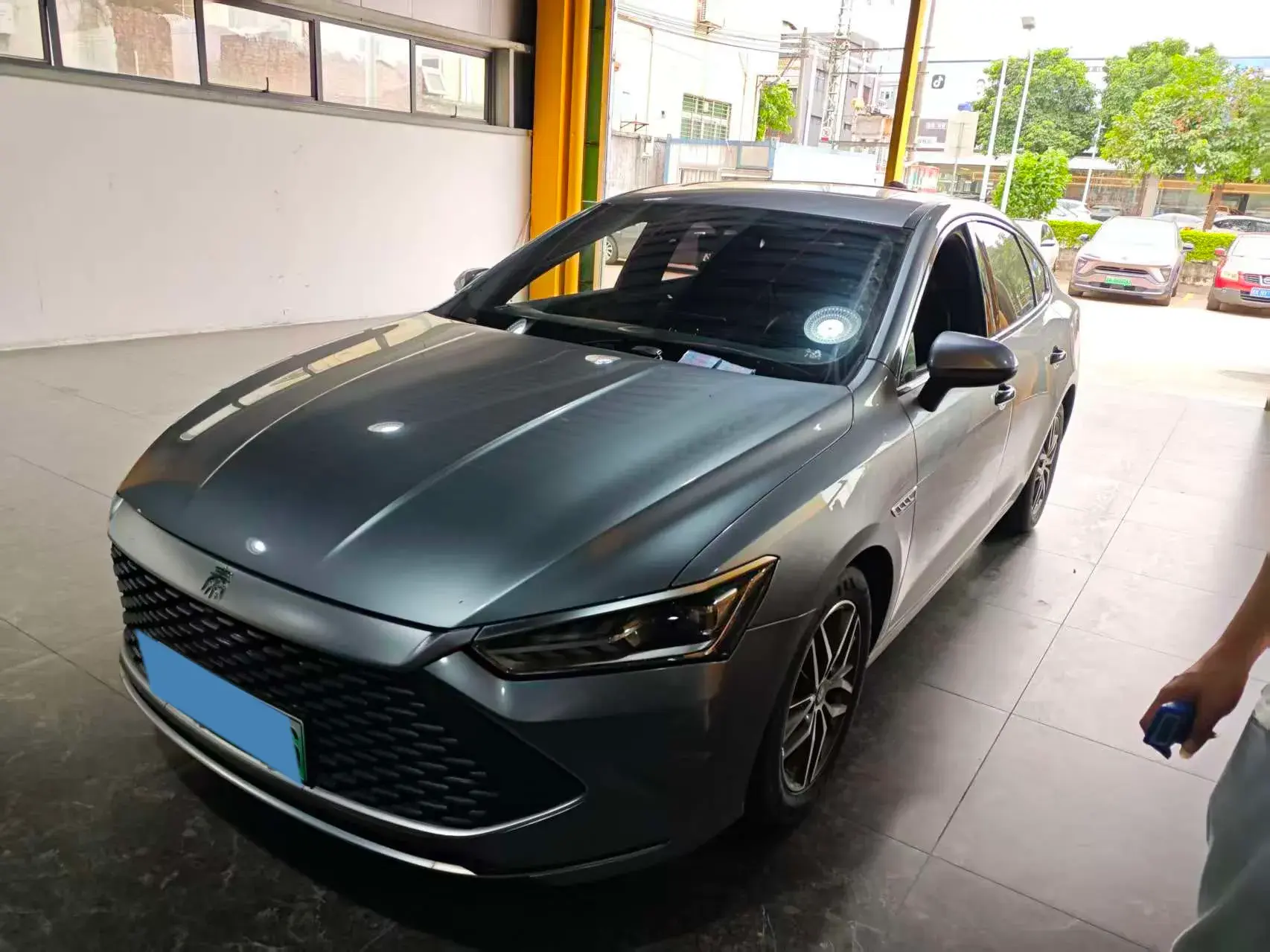 2021 BYD QIN view 1