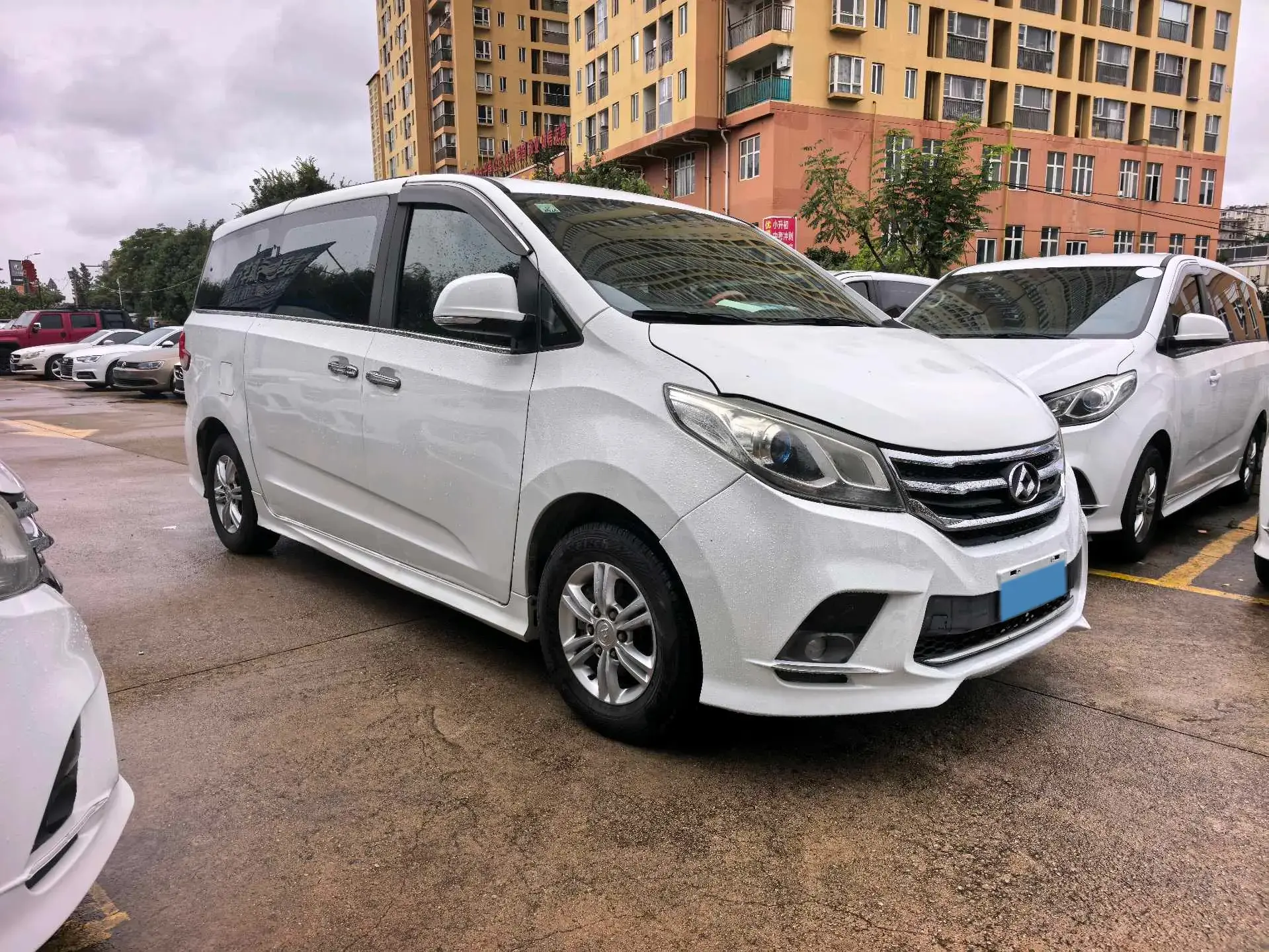 2018 MAXUS G10 thumbnail 3