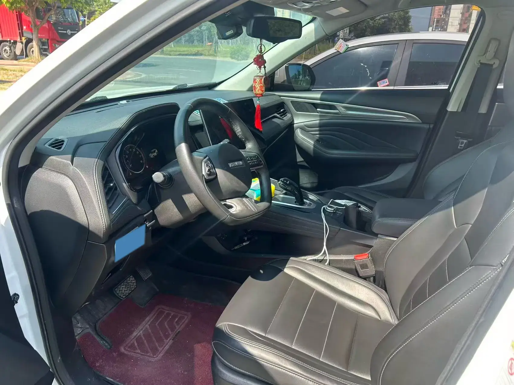 2020 HAVAL F7 thumbnail 3