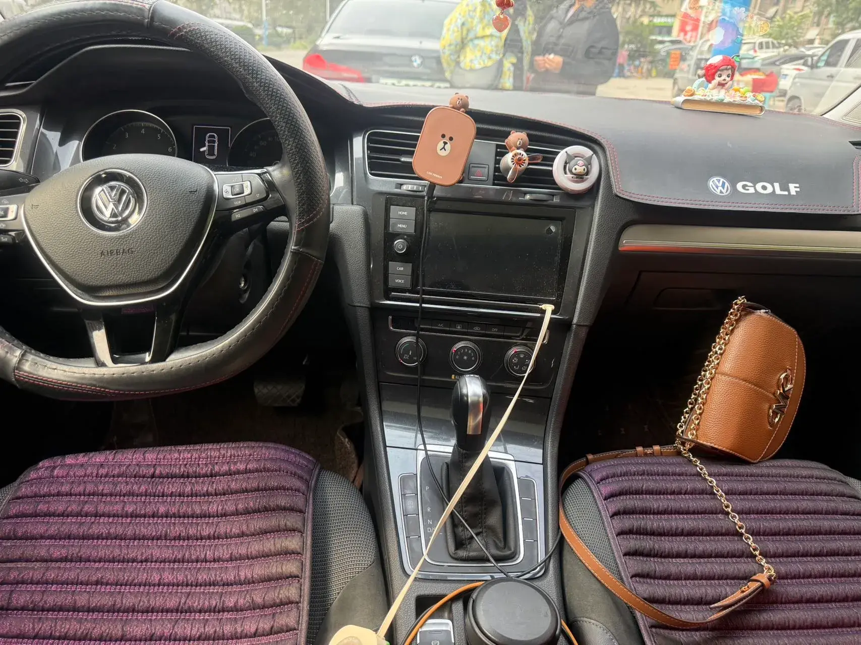 2019 VOLKSWAGEN GOLF thumbnail 4