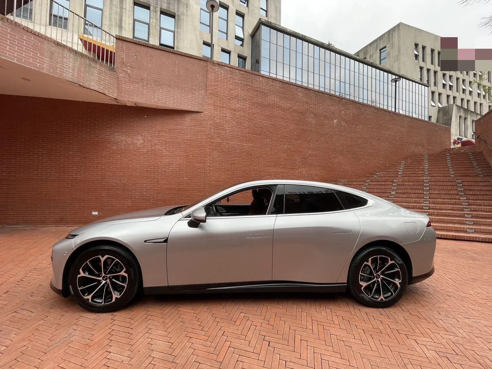 2021 XPENG P7 thumbnail 2