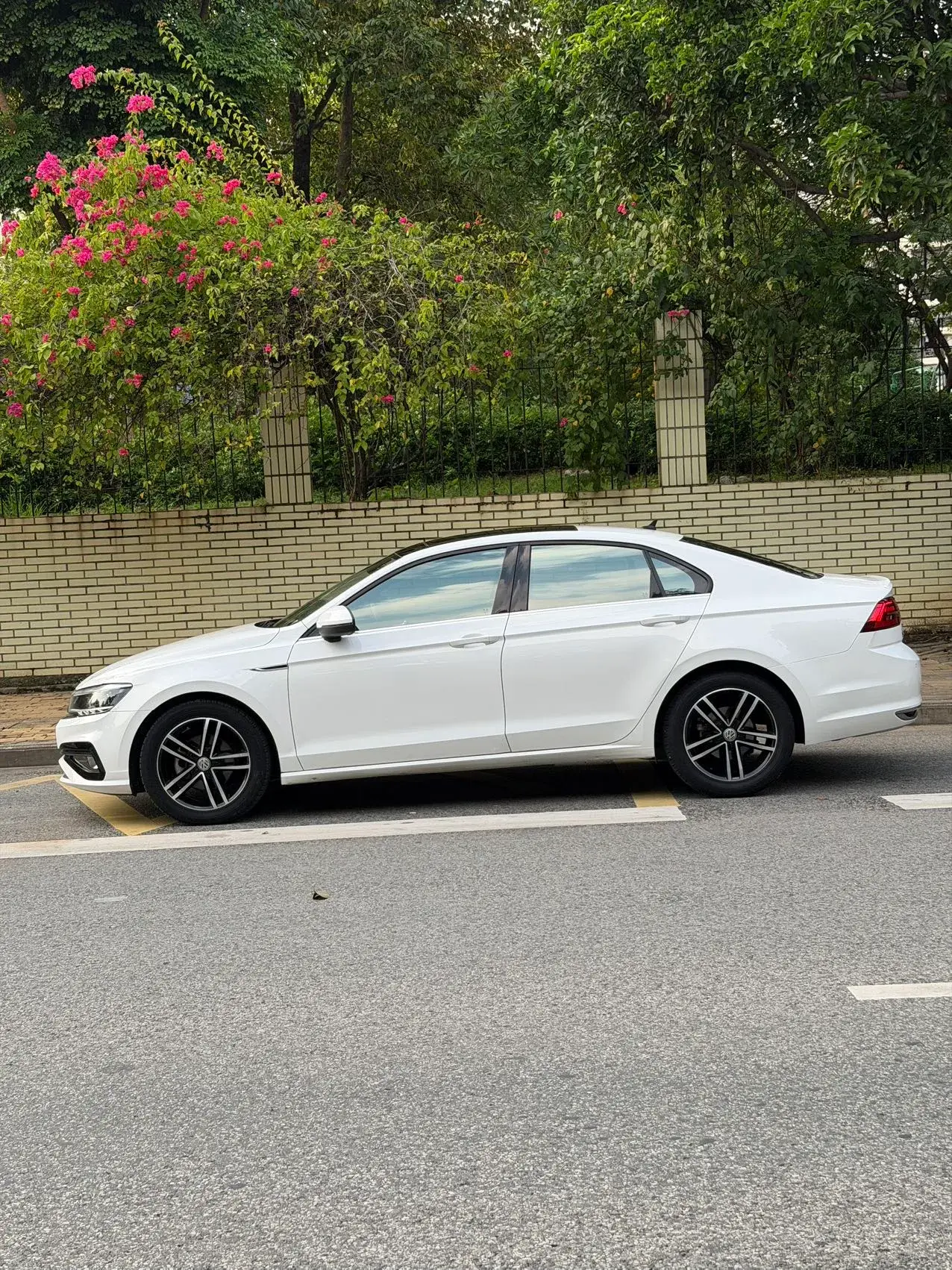 2019 VOLKSWAGEN LAMANDO thumbnail 4