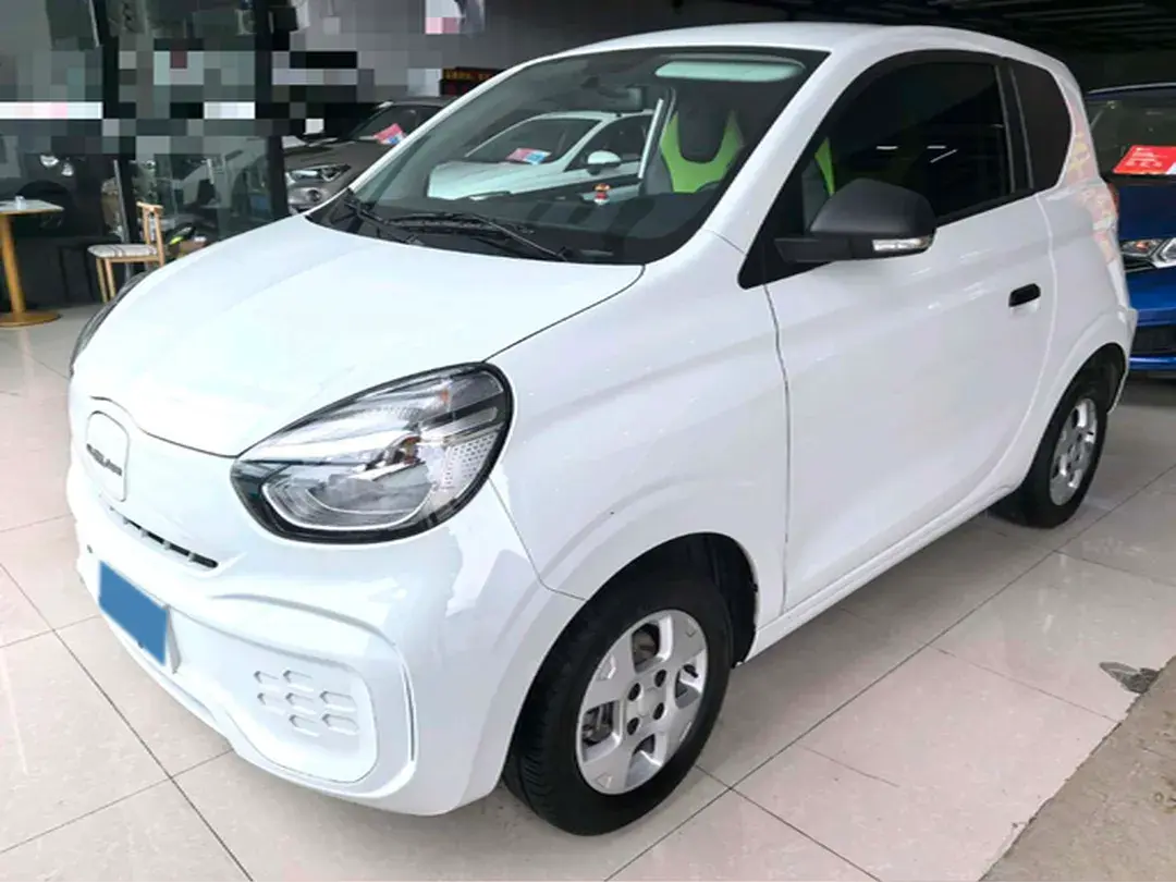2021 ROEWE CLEVER view 1