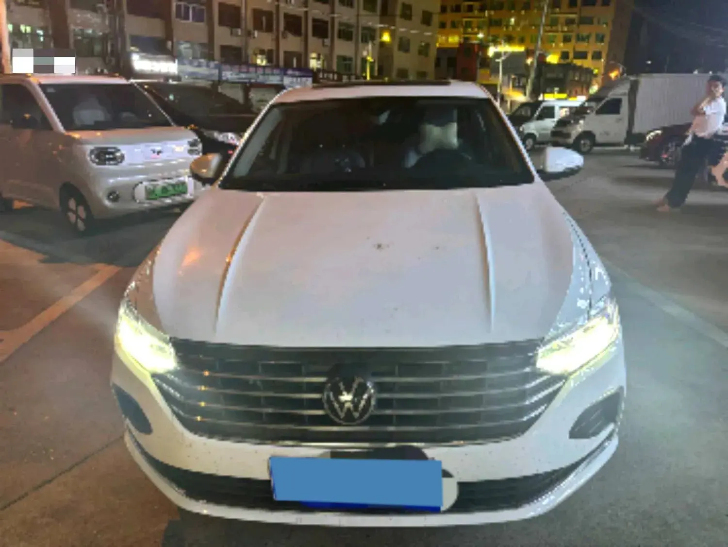 2024 VOLKSWAGEN LAVIDA thumbnail 2