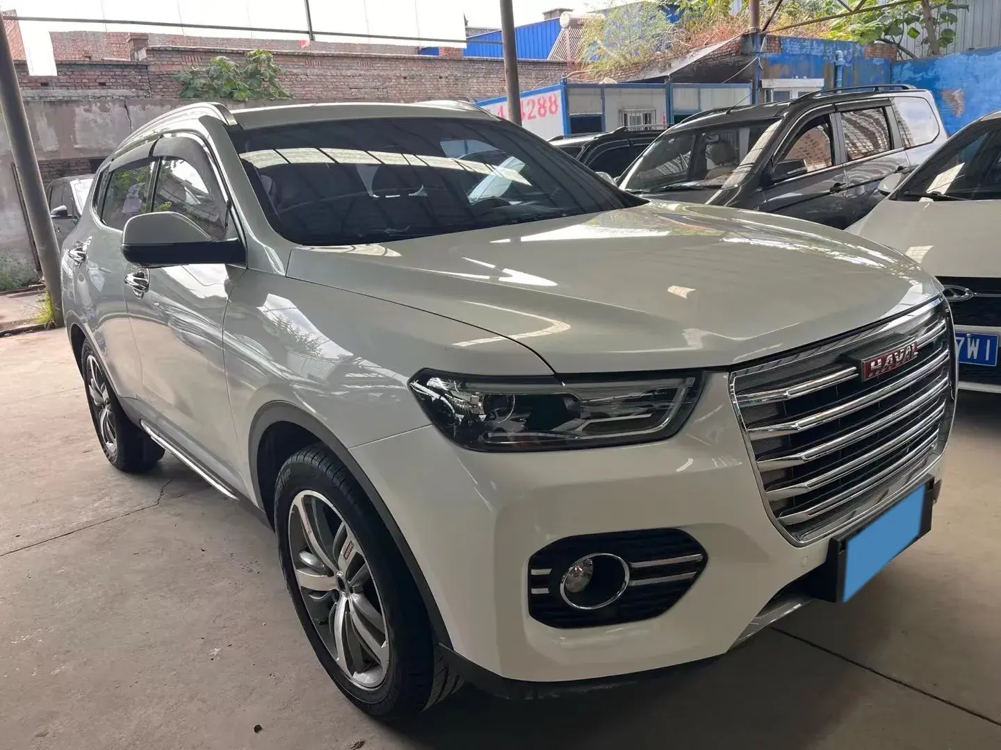 2017 HAVAL H6 thumbnail 2