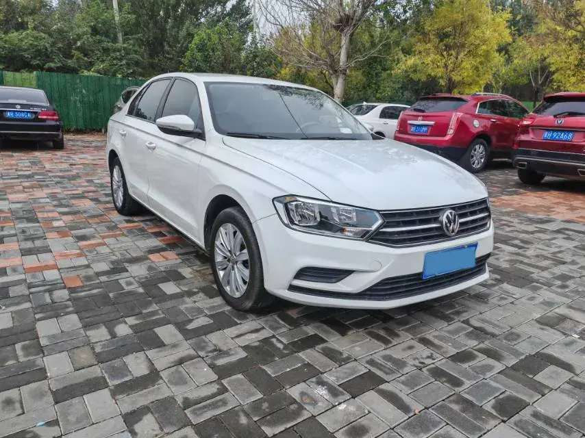 2019 VOLKSWAGEN BORA thumbnail 3