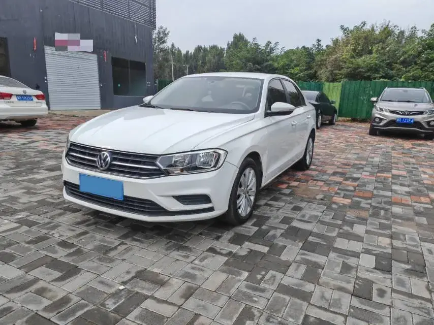 2019 VOLKSWAGEN BORA view 1