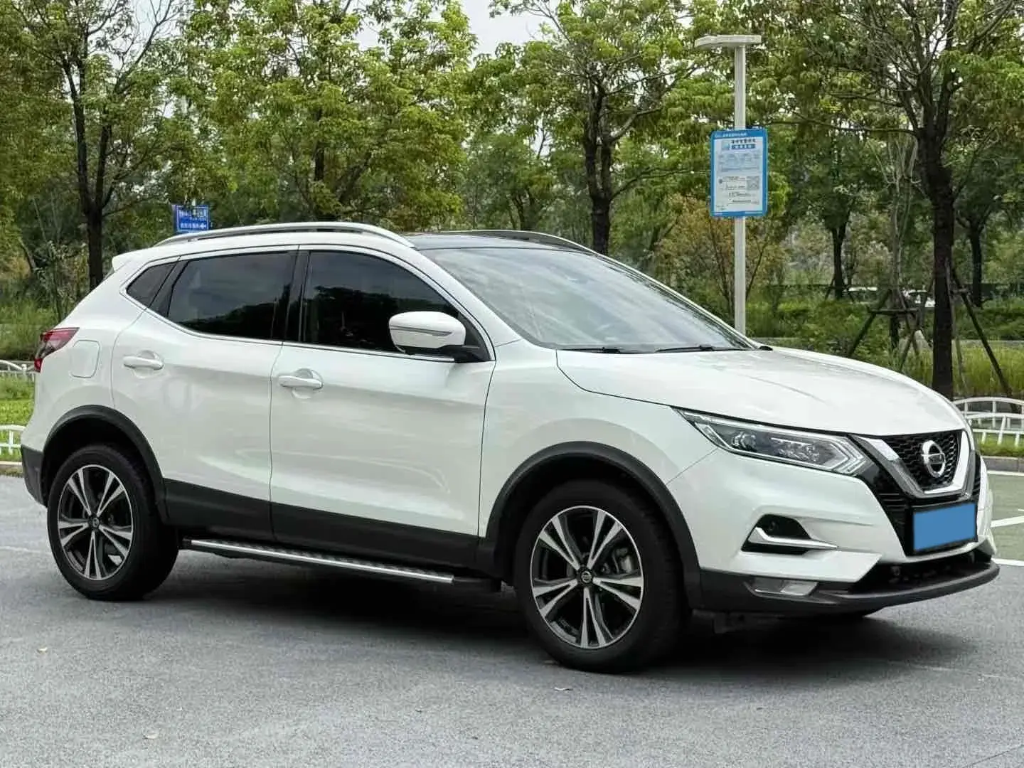 2022 NISSAN QASHQAI thumbnail 2